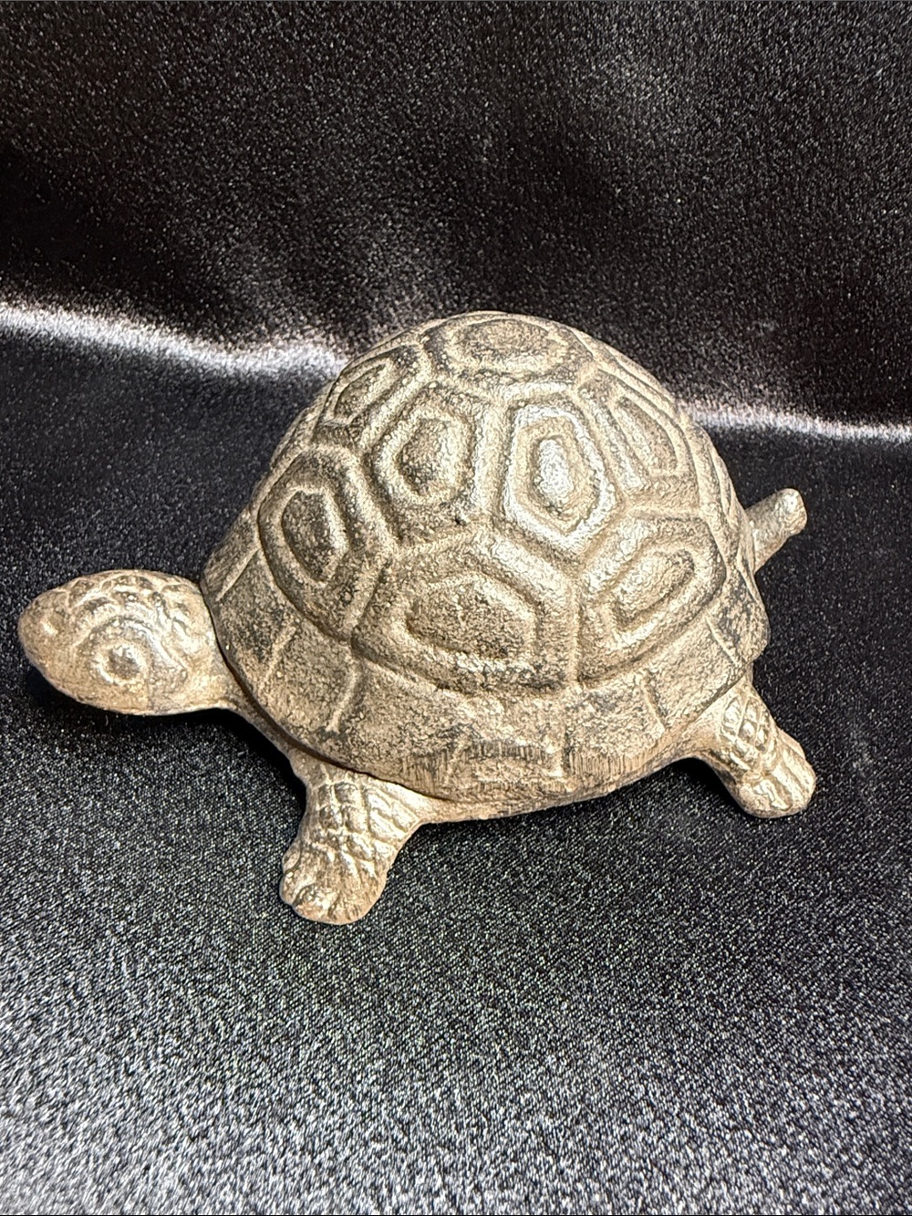 Cast Iron Turtle Coverd Dish- Key Holder